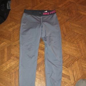 Nike leggings